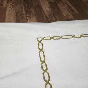 Pottery Barn Grand Scroll White Twill Embroidered Ribbed Duvet Cover KING Cotton